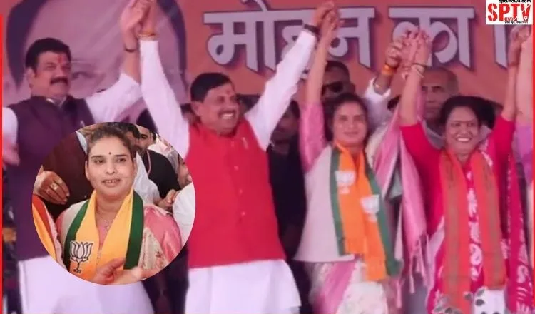 Madhya Pradesh News: लोकसभा चुनाव के बीच कांग्रेस को बड़ा झटका, विधायक Nirmala Sapre ने पार्टी छोड़ थामा बीजेपी का दामन